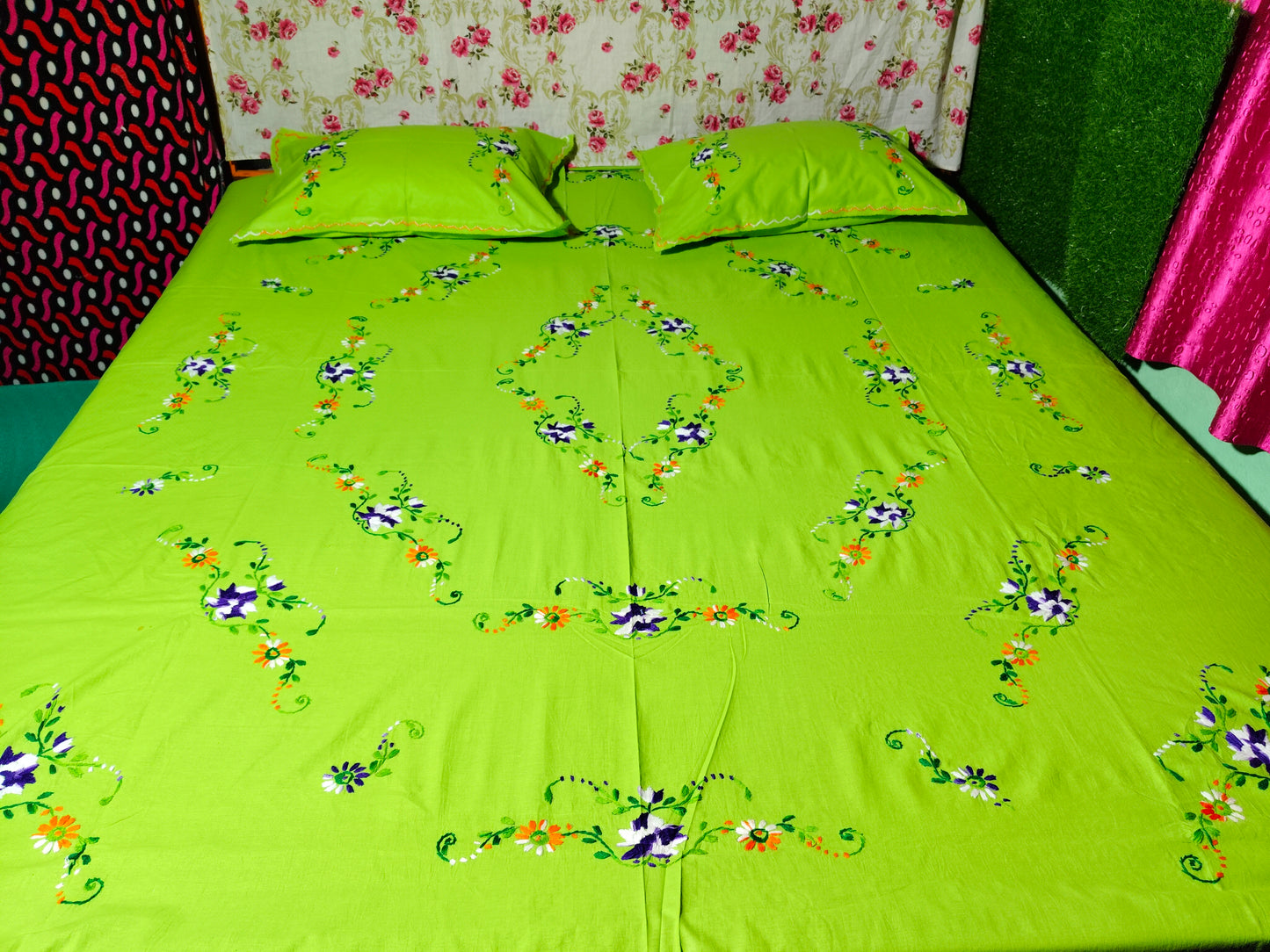 Chikonwala's Hand Embroidered Floral Design Bedsheet