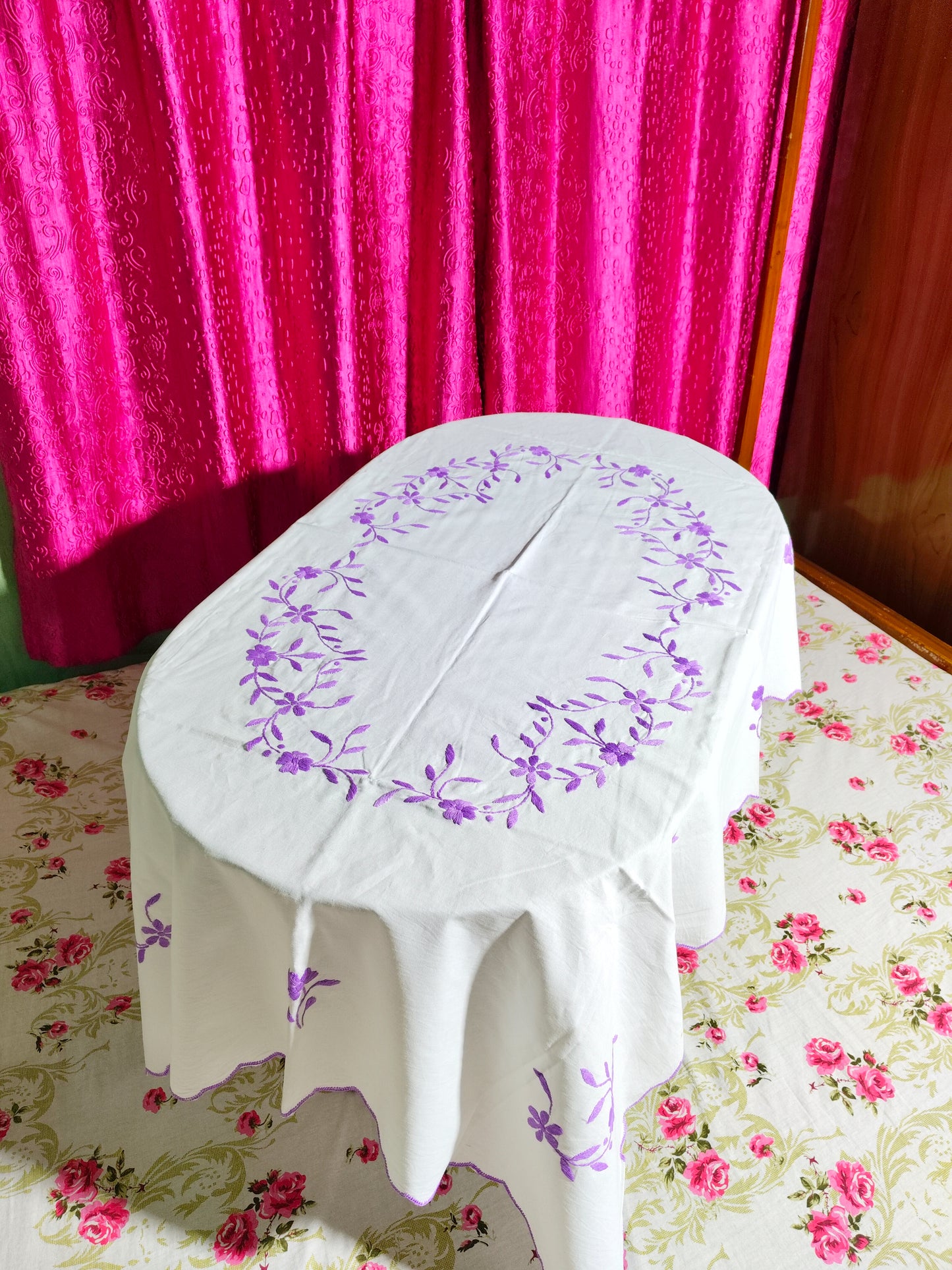 Hand Embroidered Floral Four Seater Table Cover