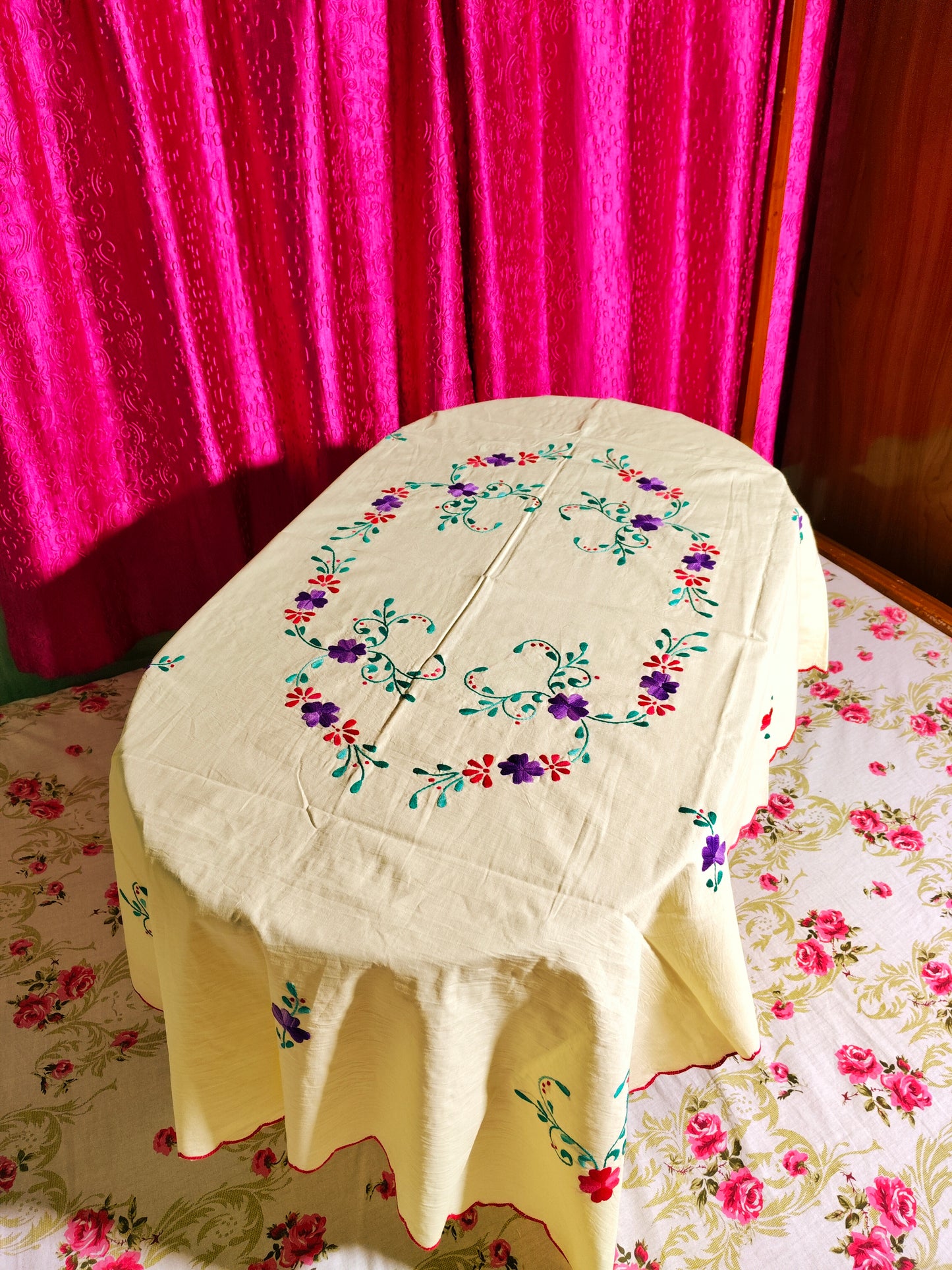 Hand Embroidered Floral Four Seater Table Cover