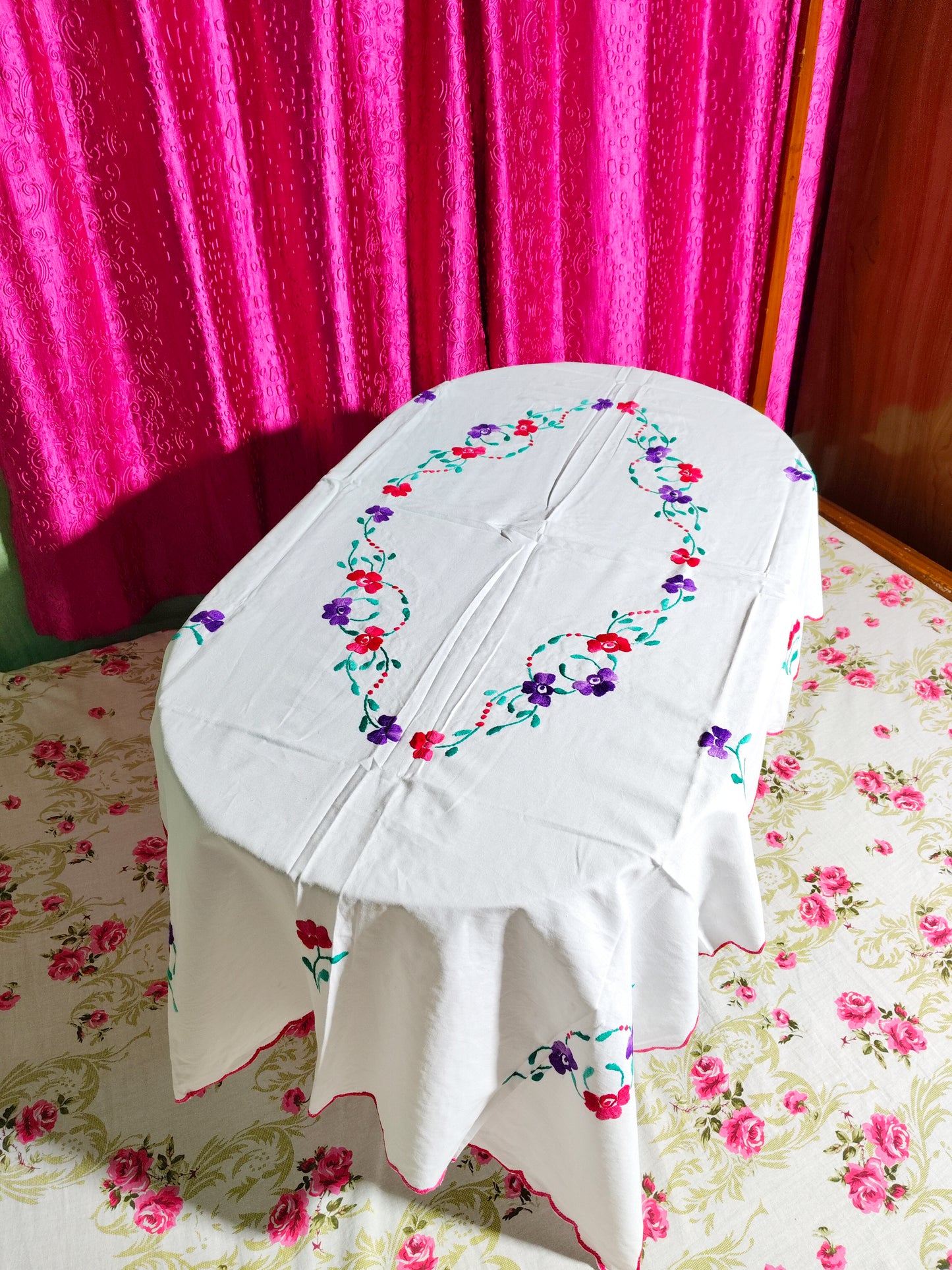 Hand Embroidered Floral Four Seater Table Cover