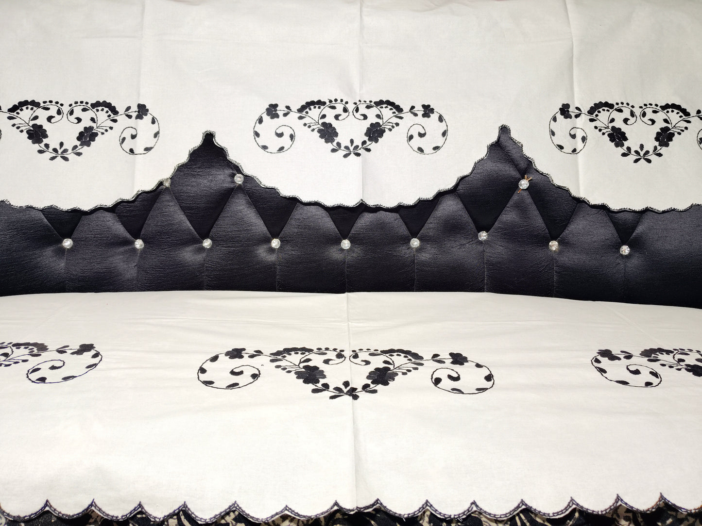 Hand Embroidered Sofa Cover (3+1+1 Seater)