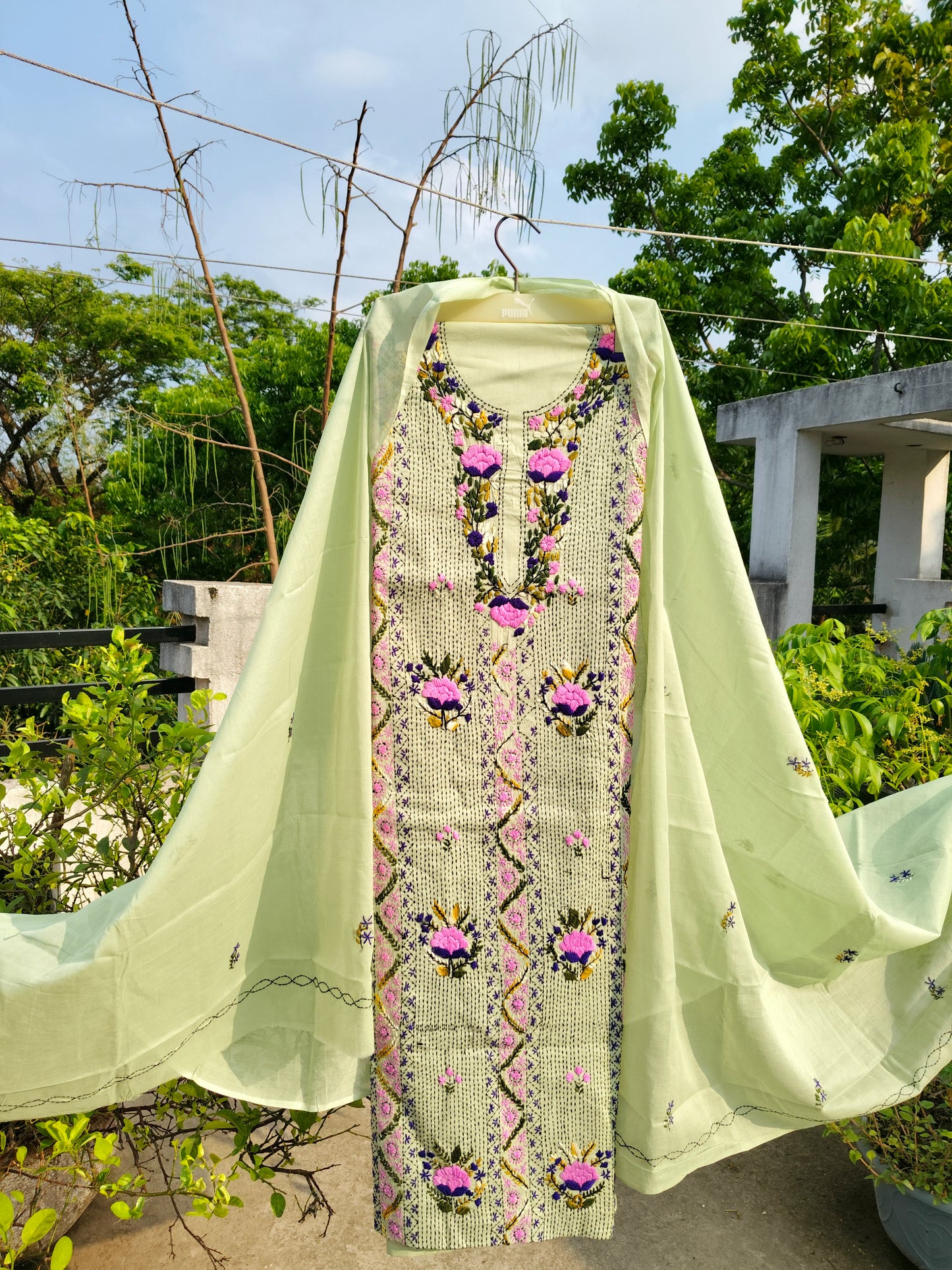 Chikonwala's Exclusive Hand Embroidered Kolkatakari Dress Material