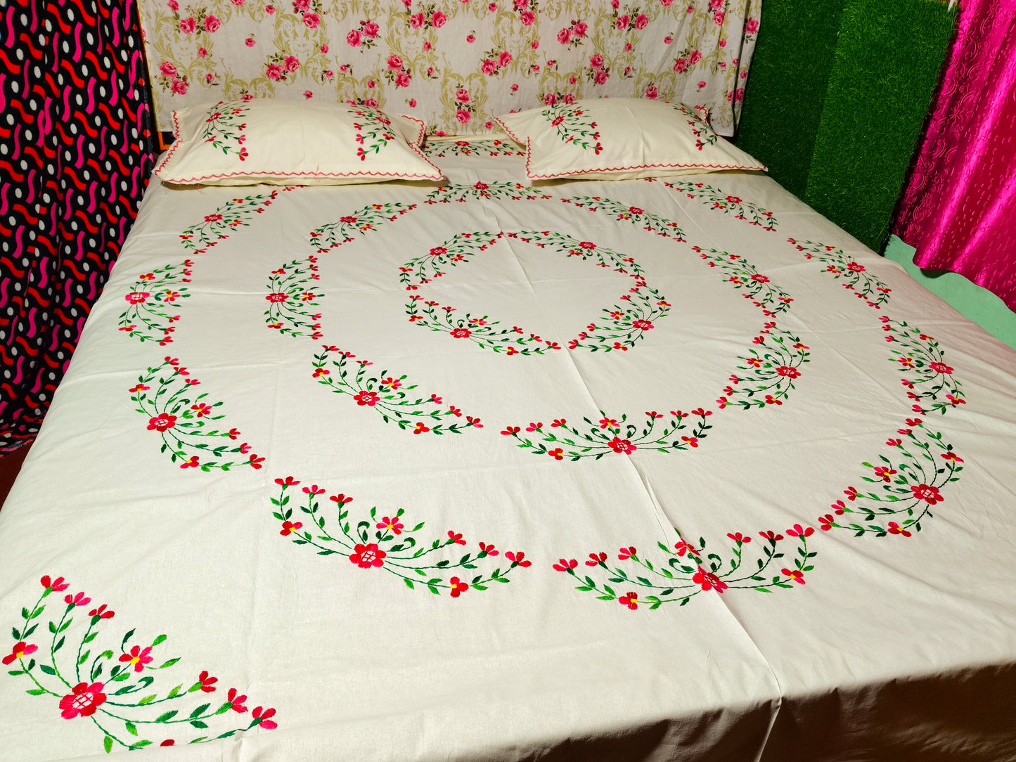 Chikonwala's Hand Embroidered Floral Design Bedsheet