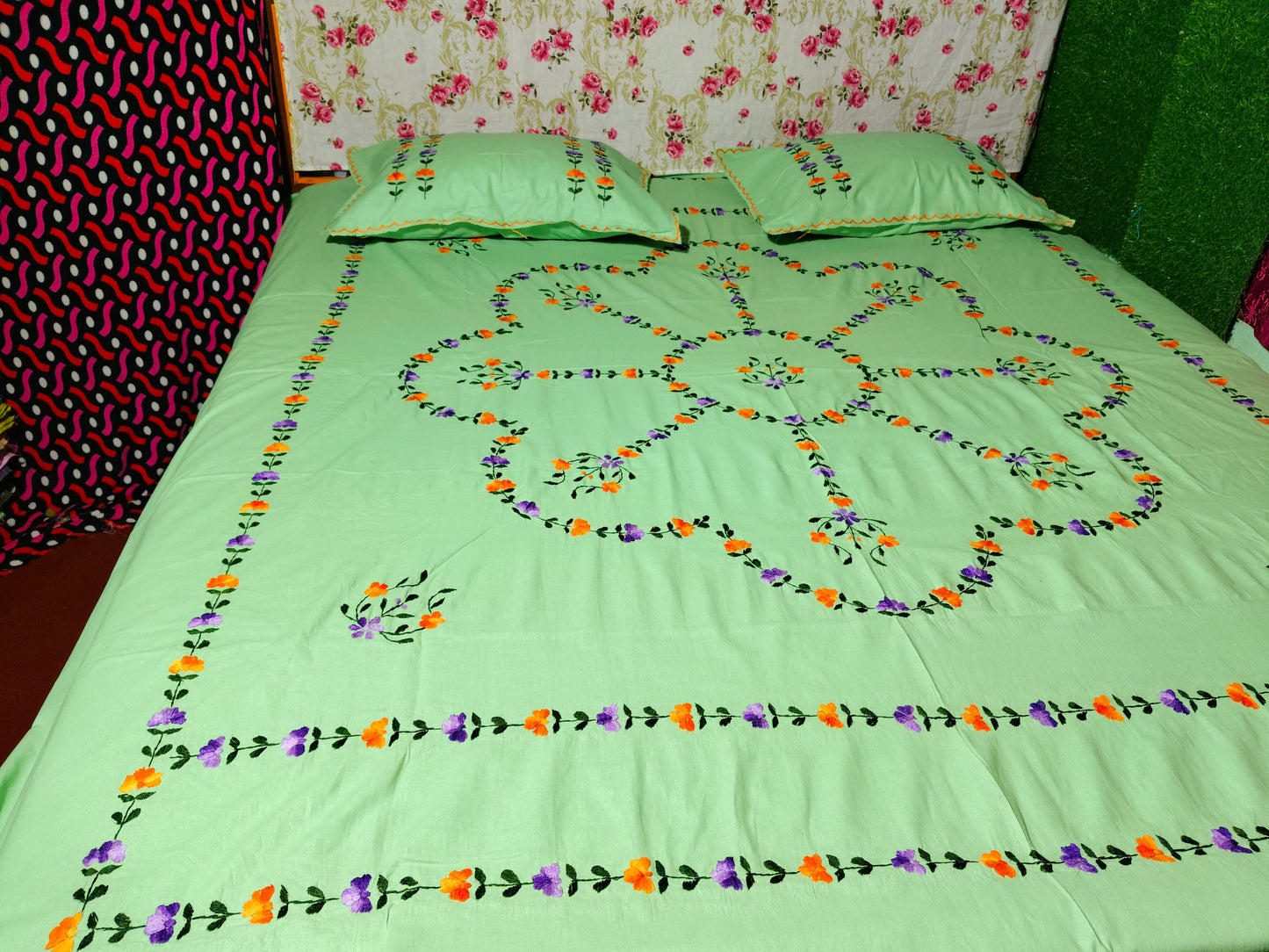 Chikonwala's Hand Embroidered Floral Design Bedsheet