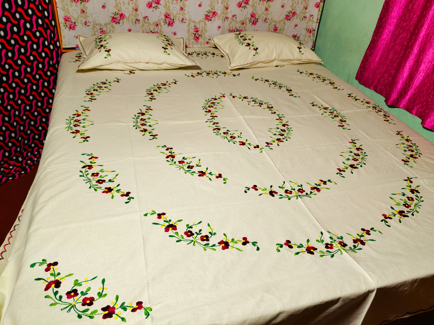 Chikonwala's Hand Embroidered Floral Design Bedsheet