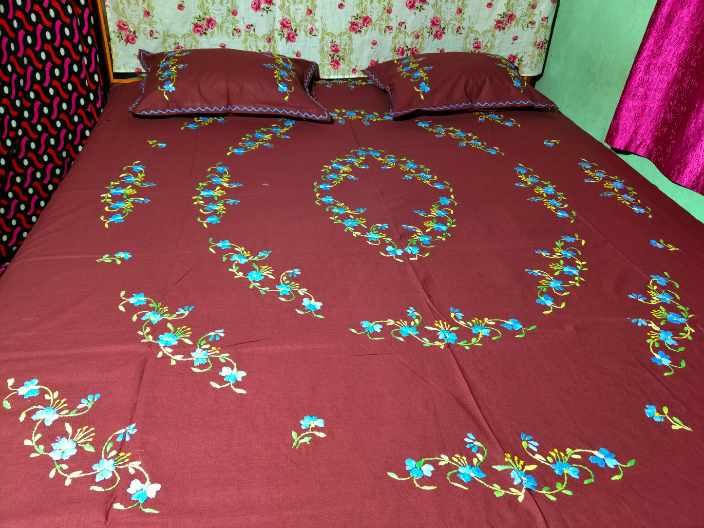 Chikonwala's Hand Embroidered Floral Design Bedsheet