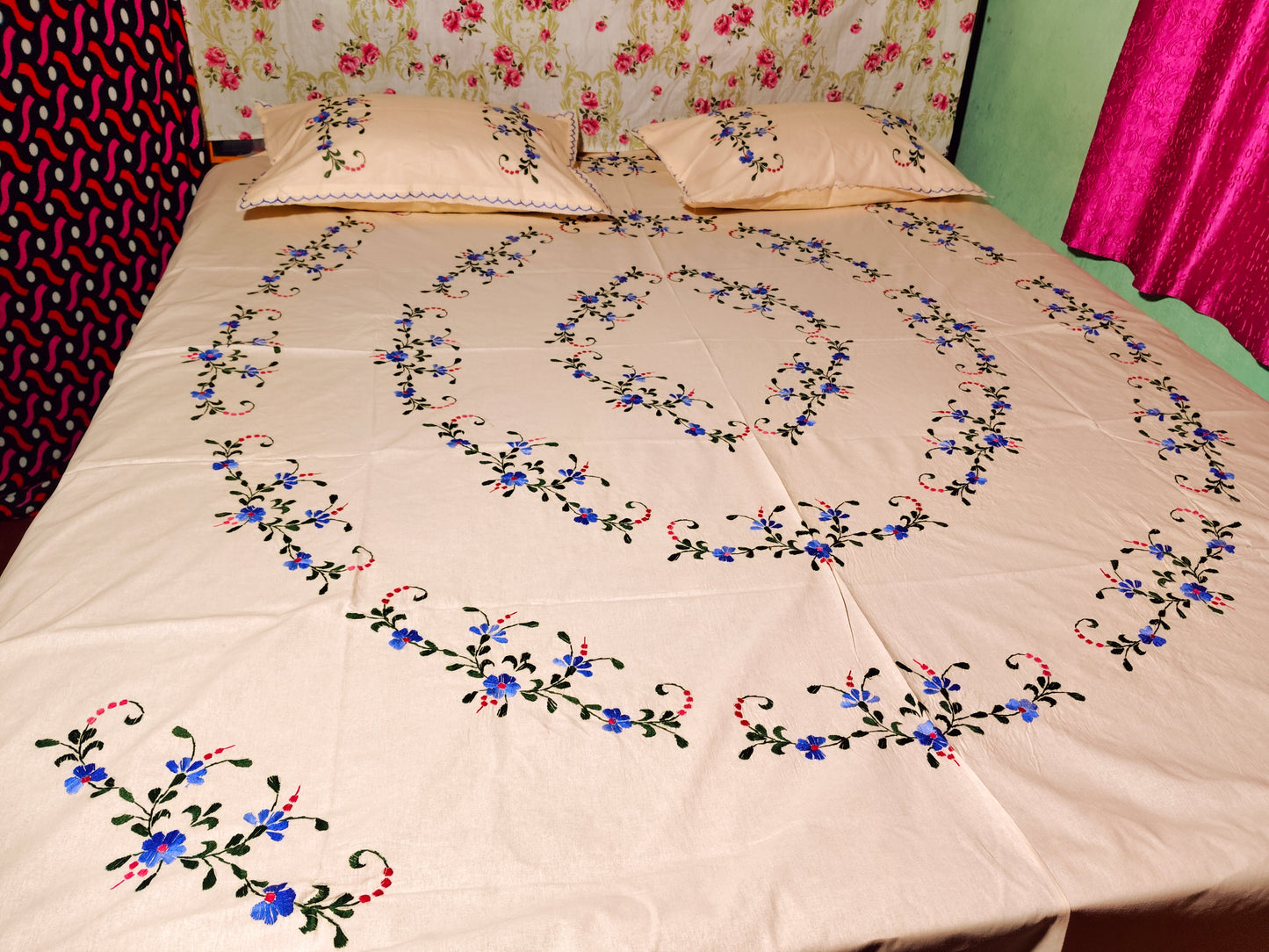 Chikonwala's Hand Embroidered Floral Design Bedsheet