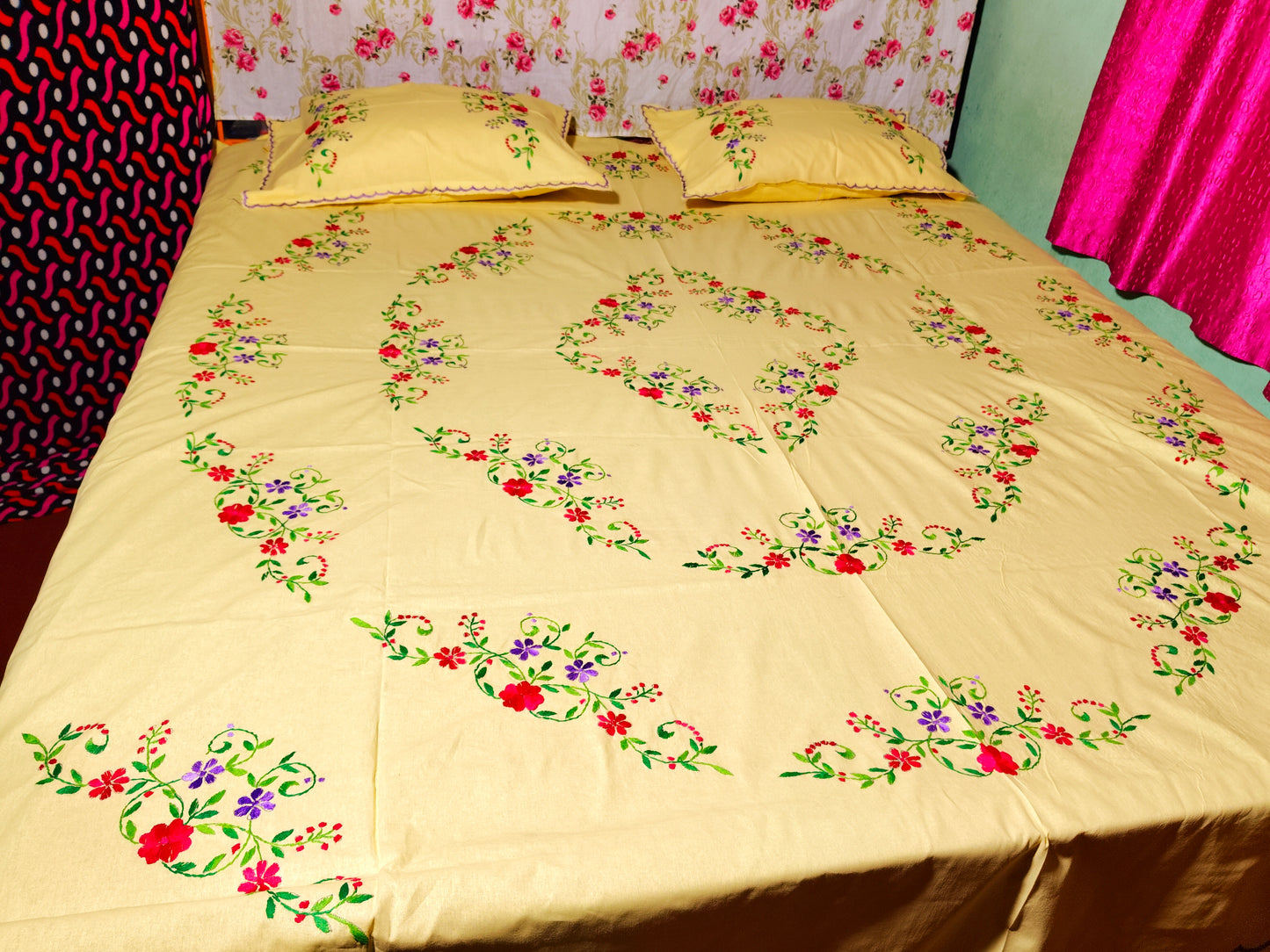 Chikonwala's Hand Embroidered Floral Design Bedsheet