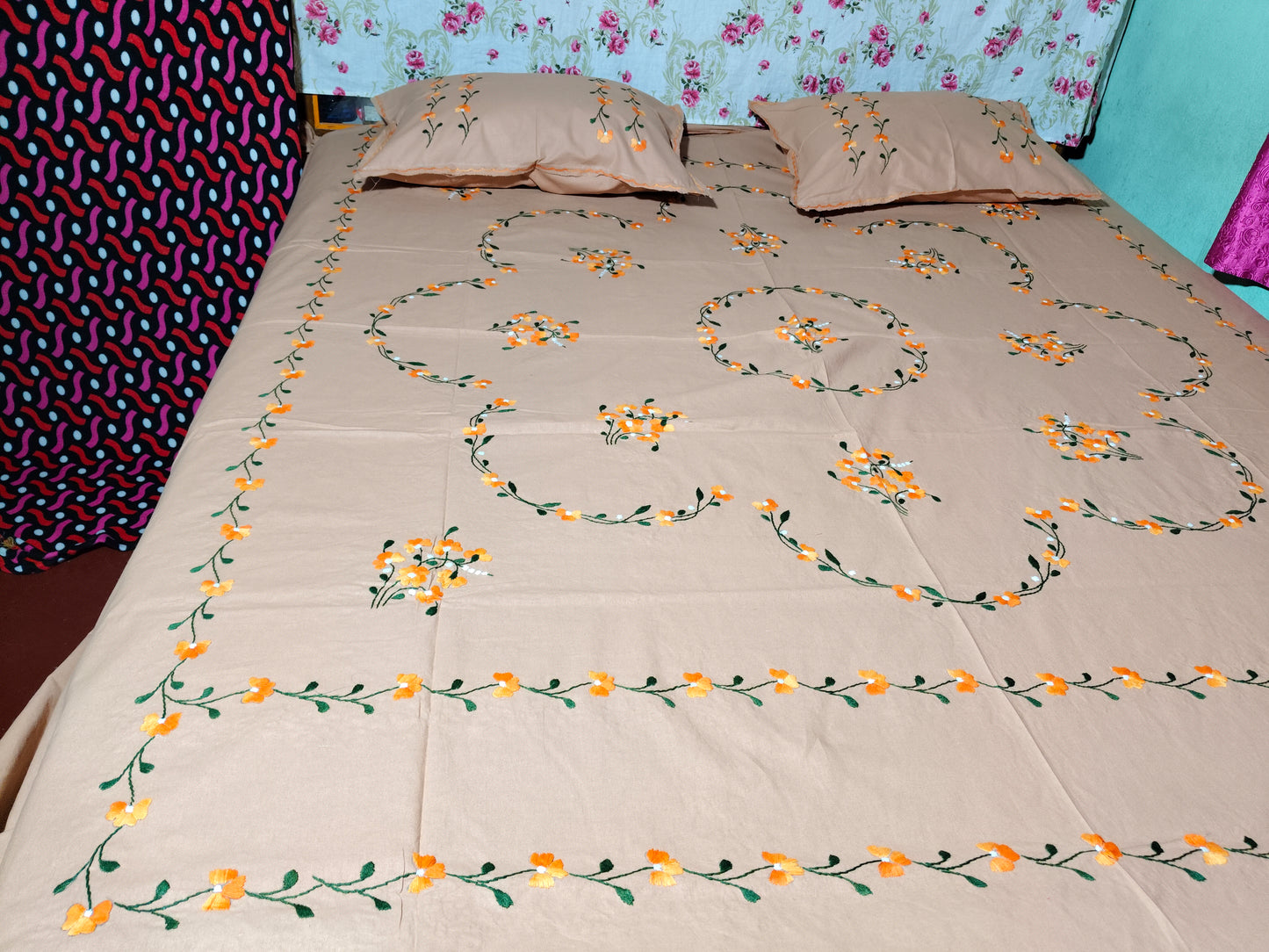 Chikonwala's Hand Embroidered Floral Design Bedsheet