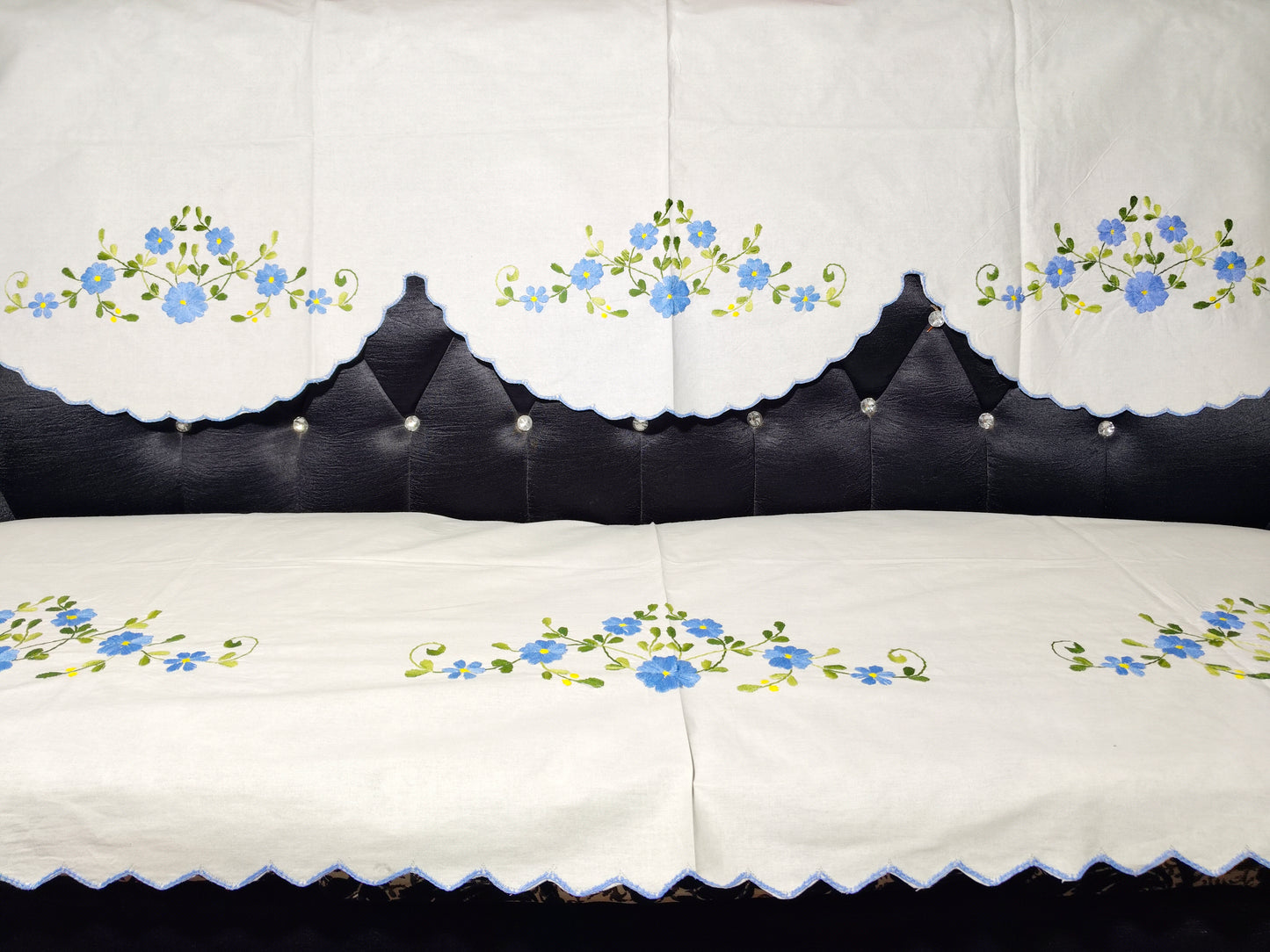 Hand Embroidered Sofa Cover (3+1+1 Seater)