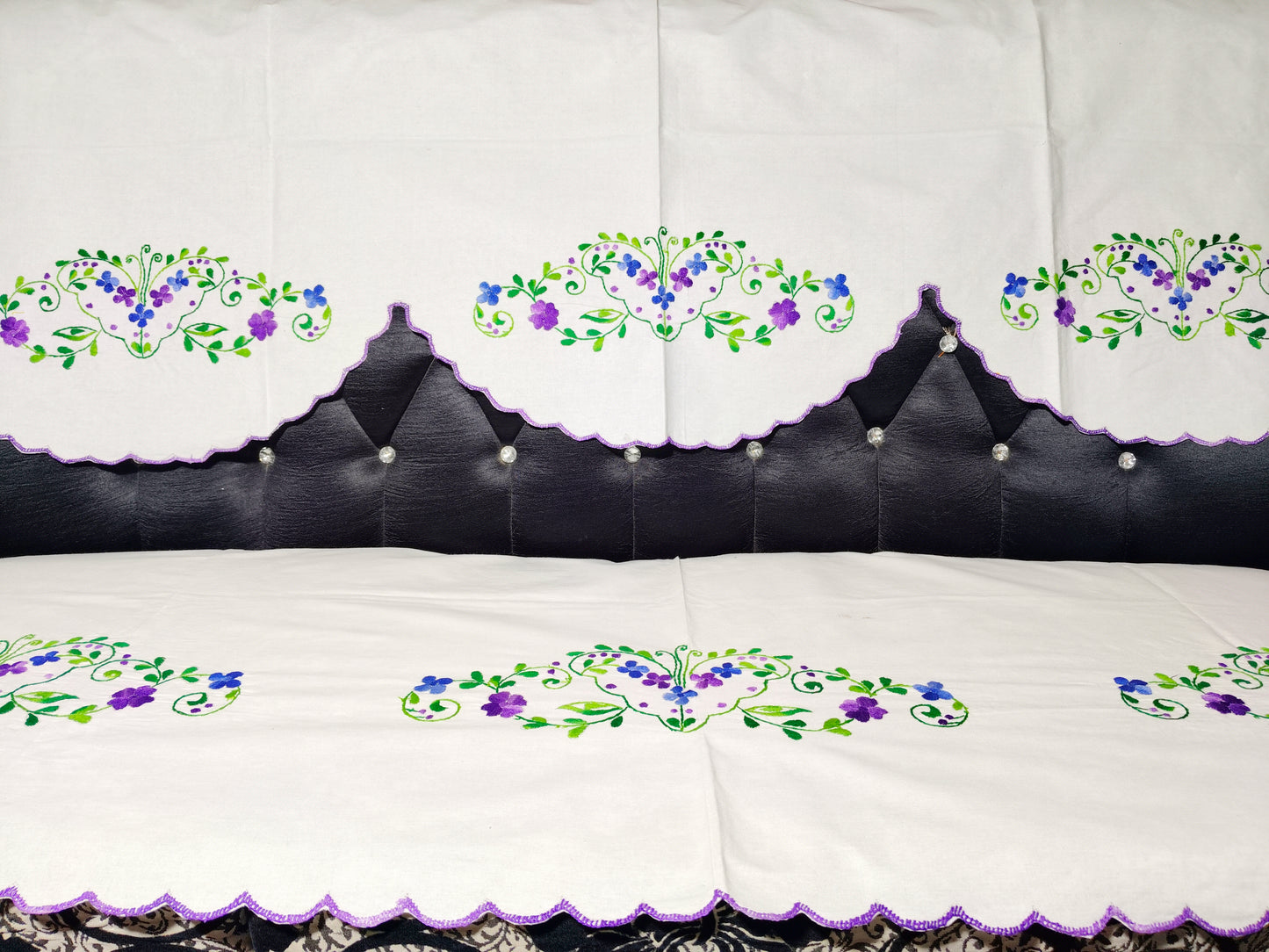 Hand Embroidered Sofa Cover (3+1+1 Seater)