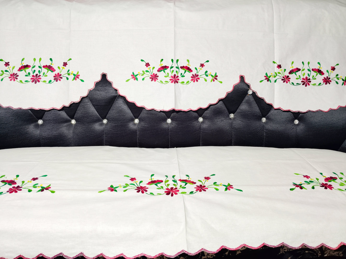Hand Embroidered Sofa Cover (3+1+1 Seater)