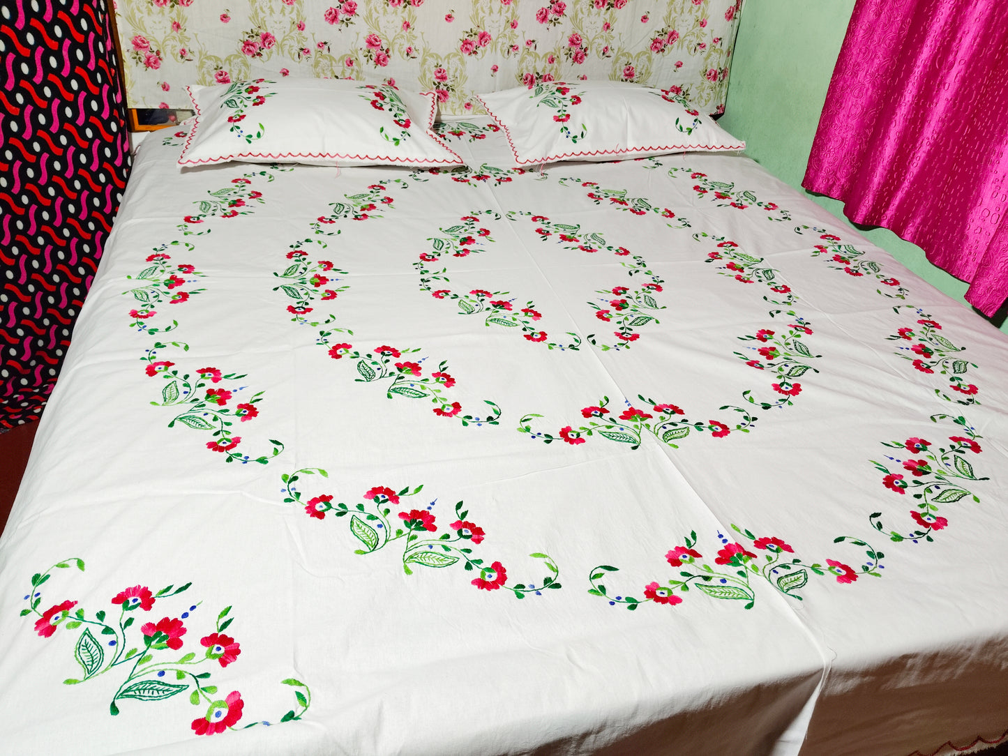 Chikonwala's Hand Embroidered Floral Design Bedsheet