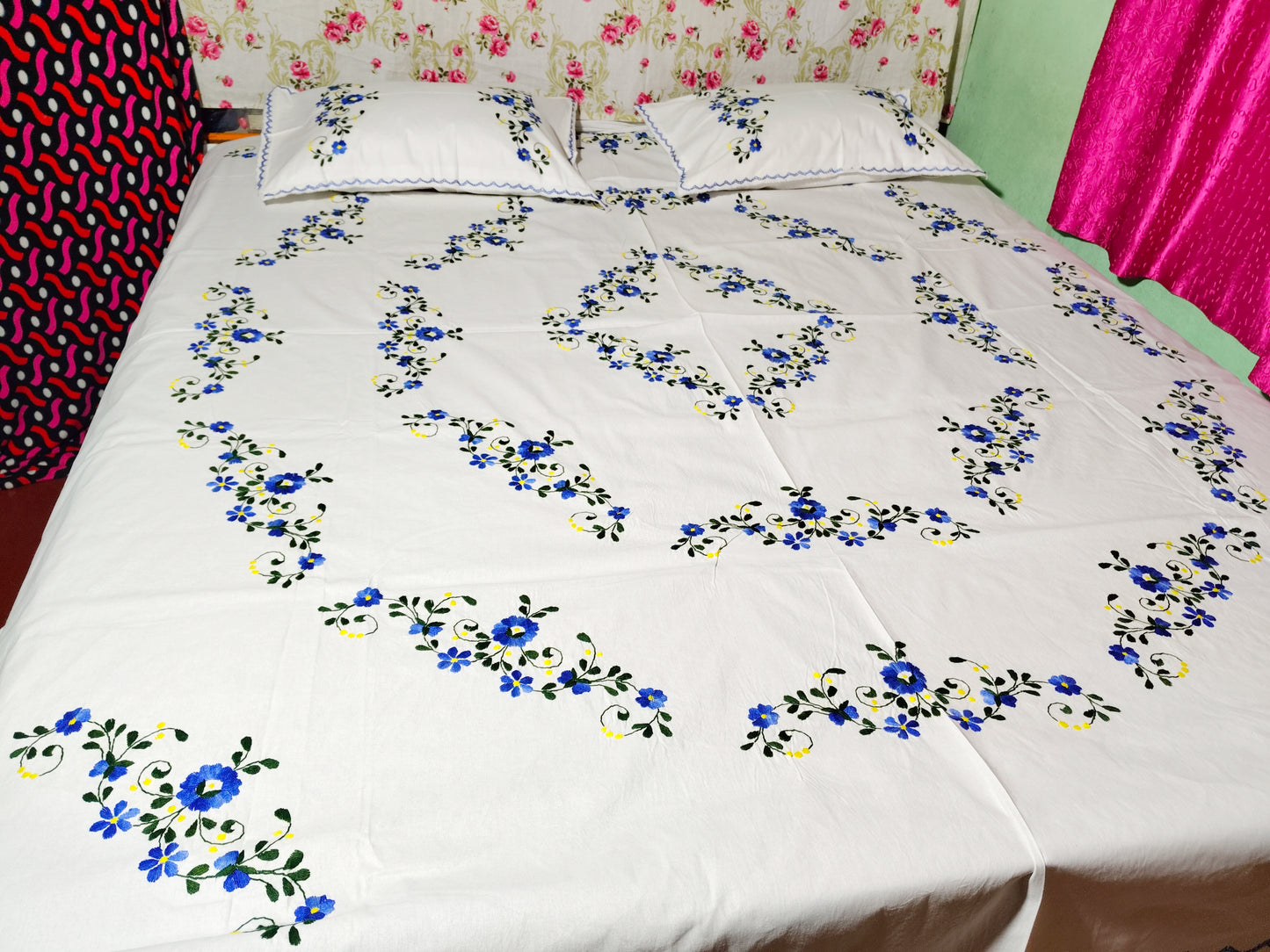 Chikonwala's Hand Embroidered Floral Design Bedsheet