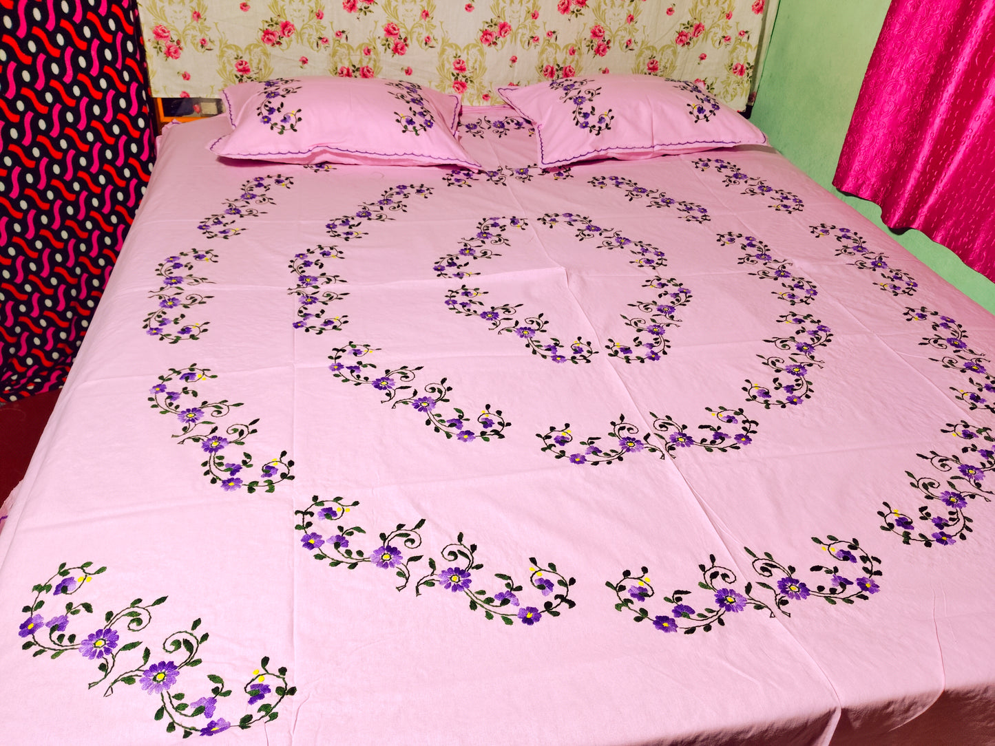 Chikonwala's Hand Embroidered Floral Design Bedsheet