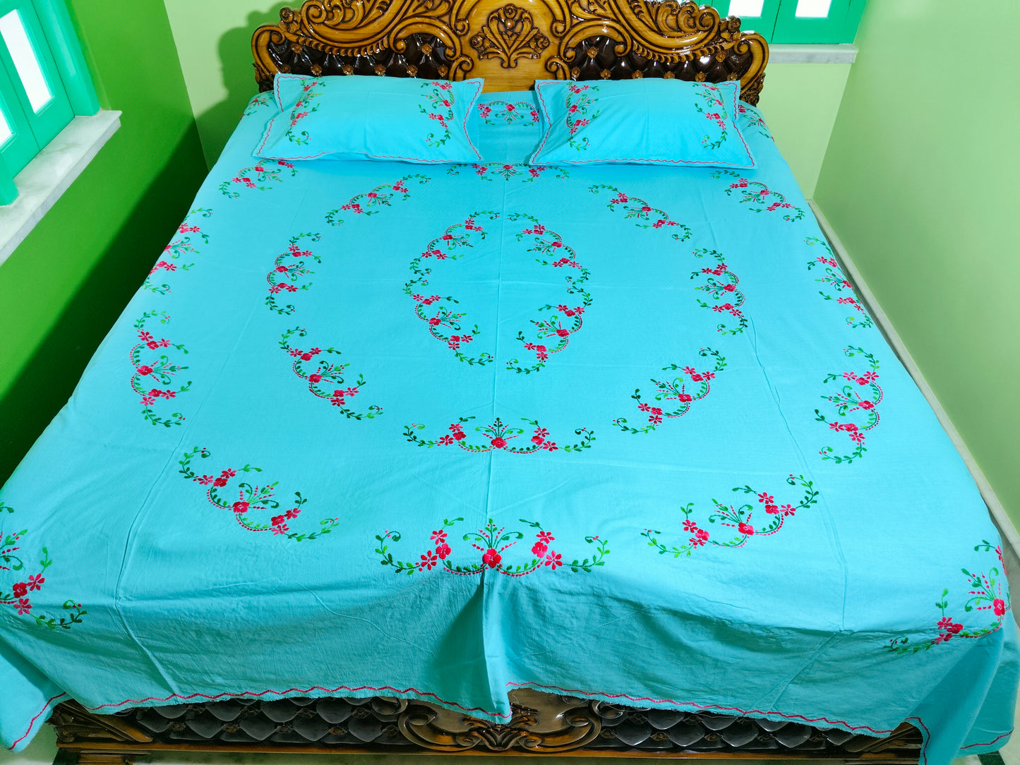 Chikonwala's Hand Embroidered Pure Cotton Bedsheet