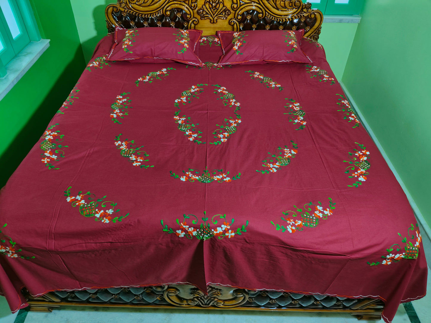 Chikonwala's Hand Embroidered Pure Cotton Bedsheet