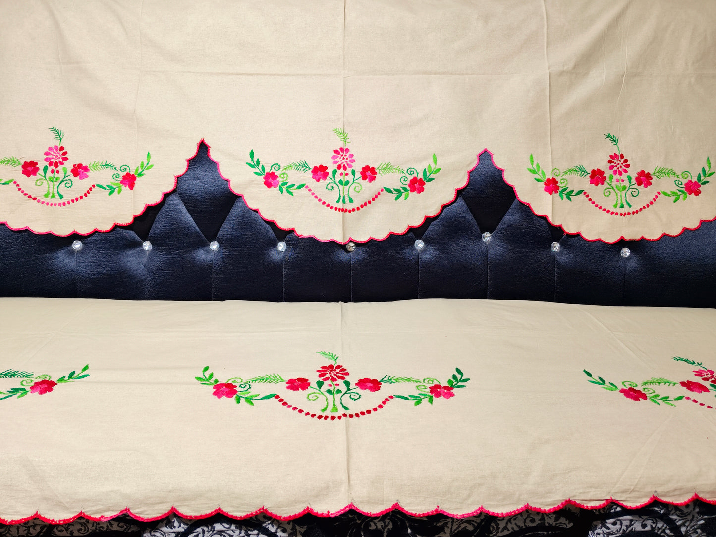 Hand Embroidered Sofa Cover (3+1+1 Seater)