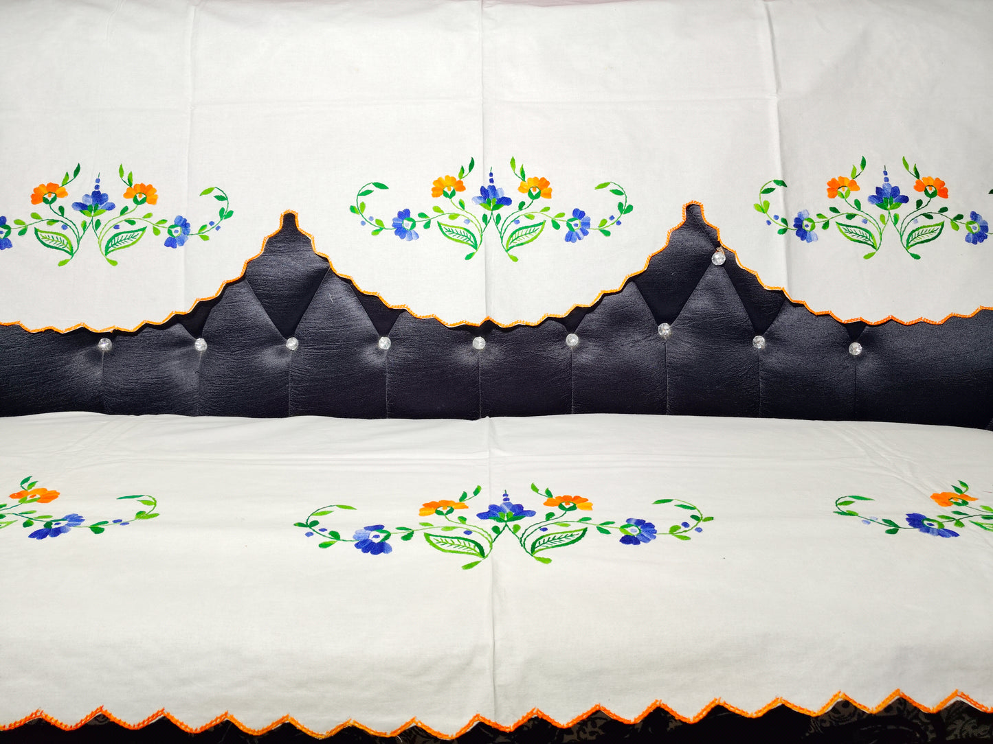 Hand Embroidered Sofa Cover (3+1+1 Seater)