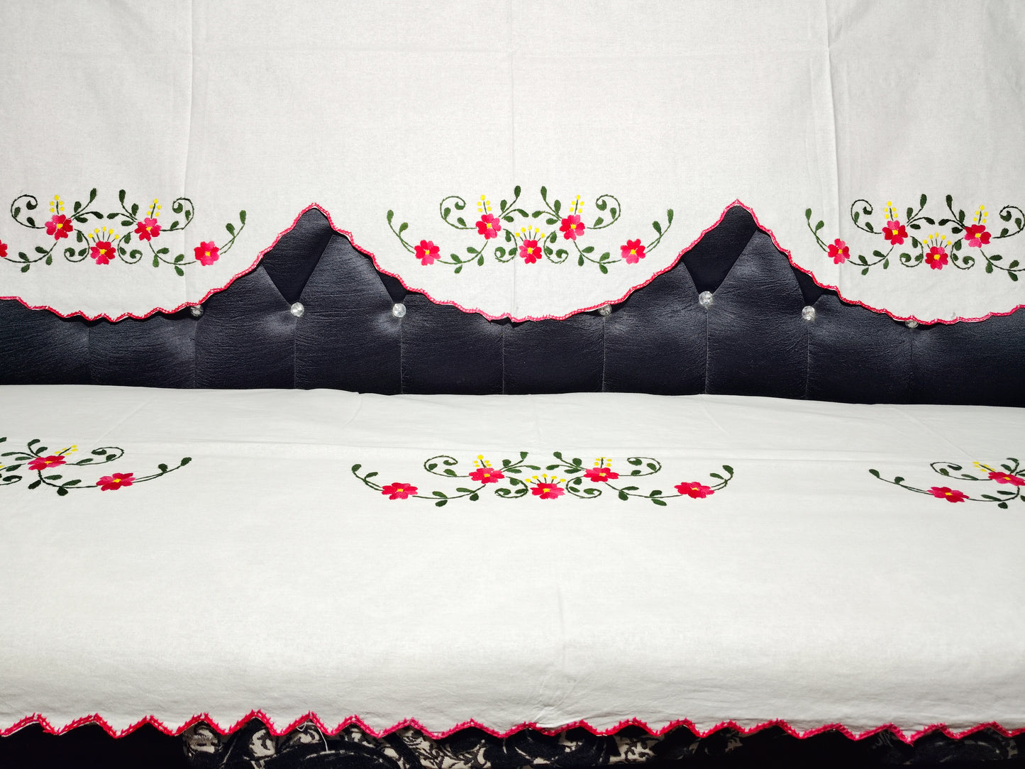 Hand Embroidered Sofa Cover (3+1+1 Seater)