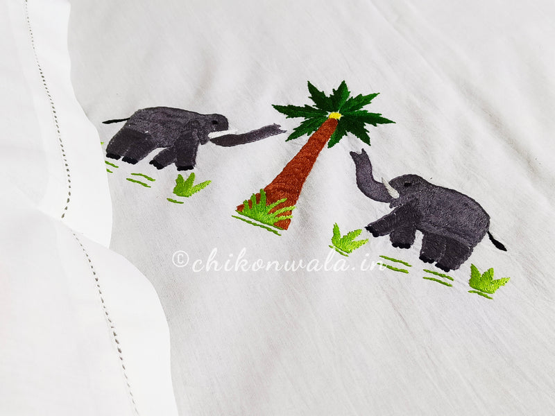 Chikonwala's Hand Embroidered Pure Cotton Elephant Embroidered Bedsheet
