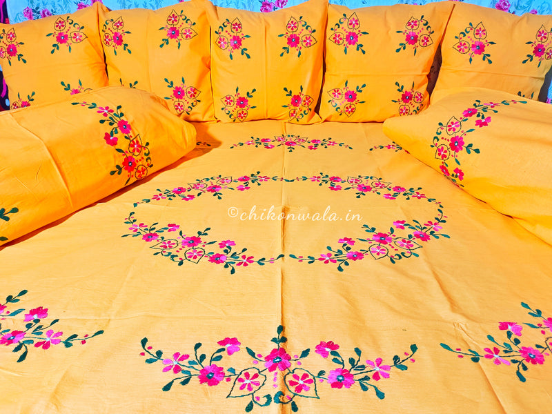 Chikonwala's Hand Made Diwan Set