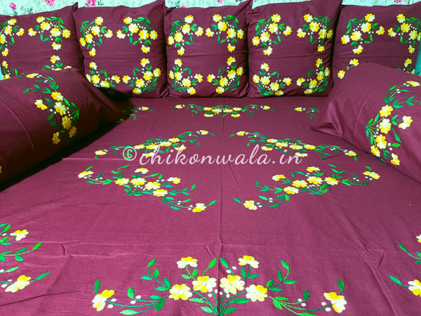 Chikonwala's Hand Made Diwan Set