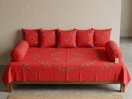 Chikonwala's Hand Crafted Diwan Set